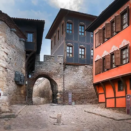 Appartement Shahbazian House