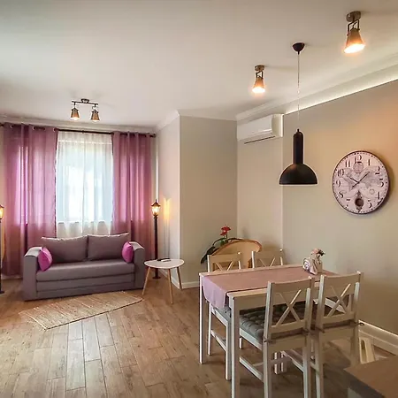 Shahbazian House Apartment