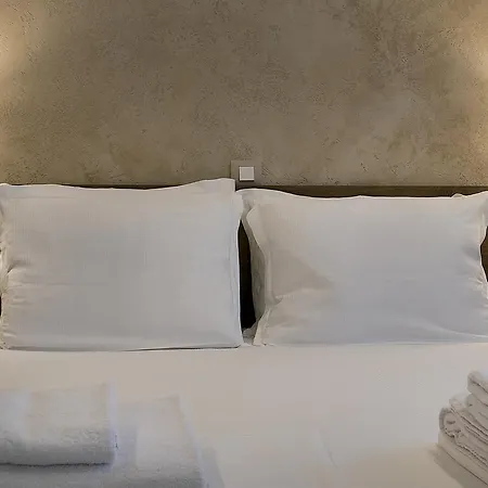 Shahbazian House Apartment *