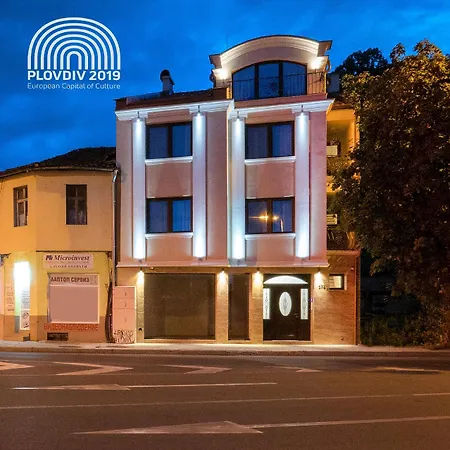 Shahbazian House Apartment