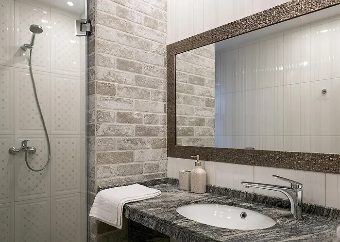 Shahbazian House Apartment