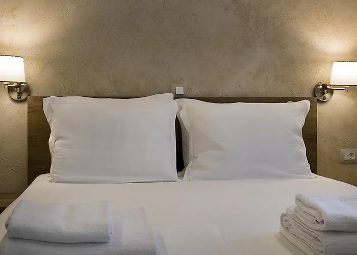 Shahbazian House Apartment *