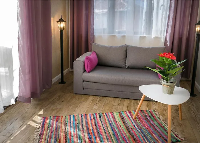 Apartment Shahbazian House *